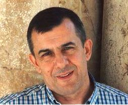 Gastão Cruz Gastão Cruz